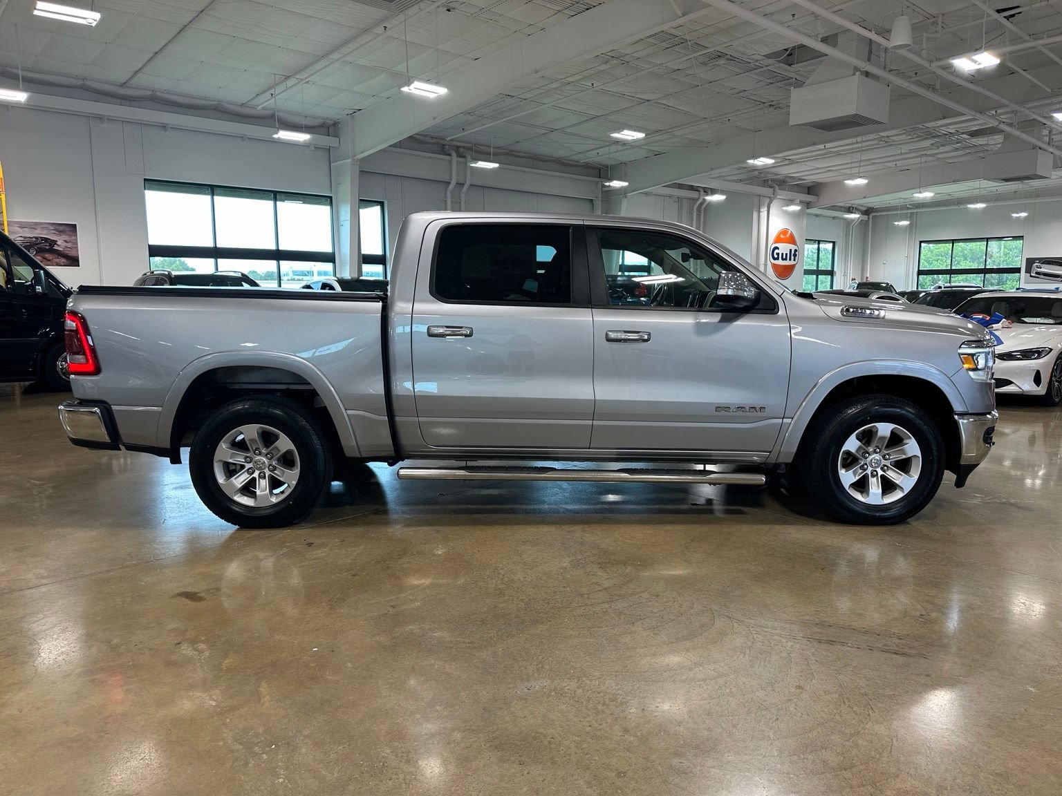 Used 2021 RAM 1500 Laramie AWD/4WD image 8