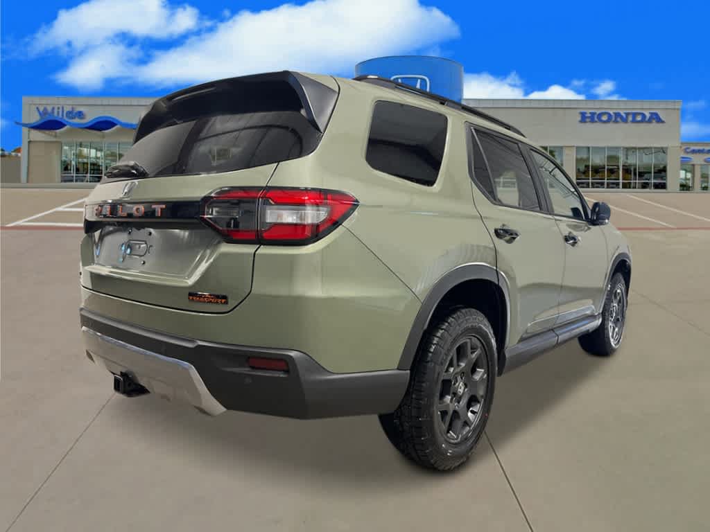 New 2026 Honda Pilot TrailSport image 7
