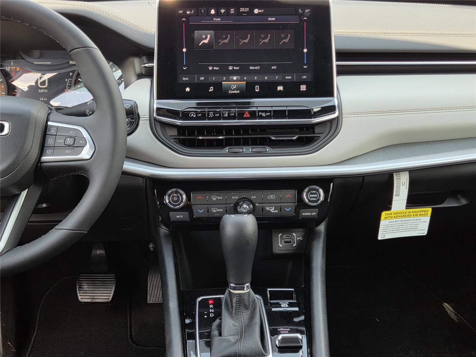 New 2026 Jeep Compass Limited image 10