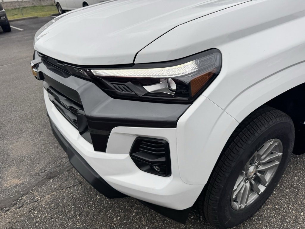 New 2025 Chevrolet Colorado LT w/ LT Convenience Package image 13