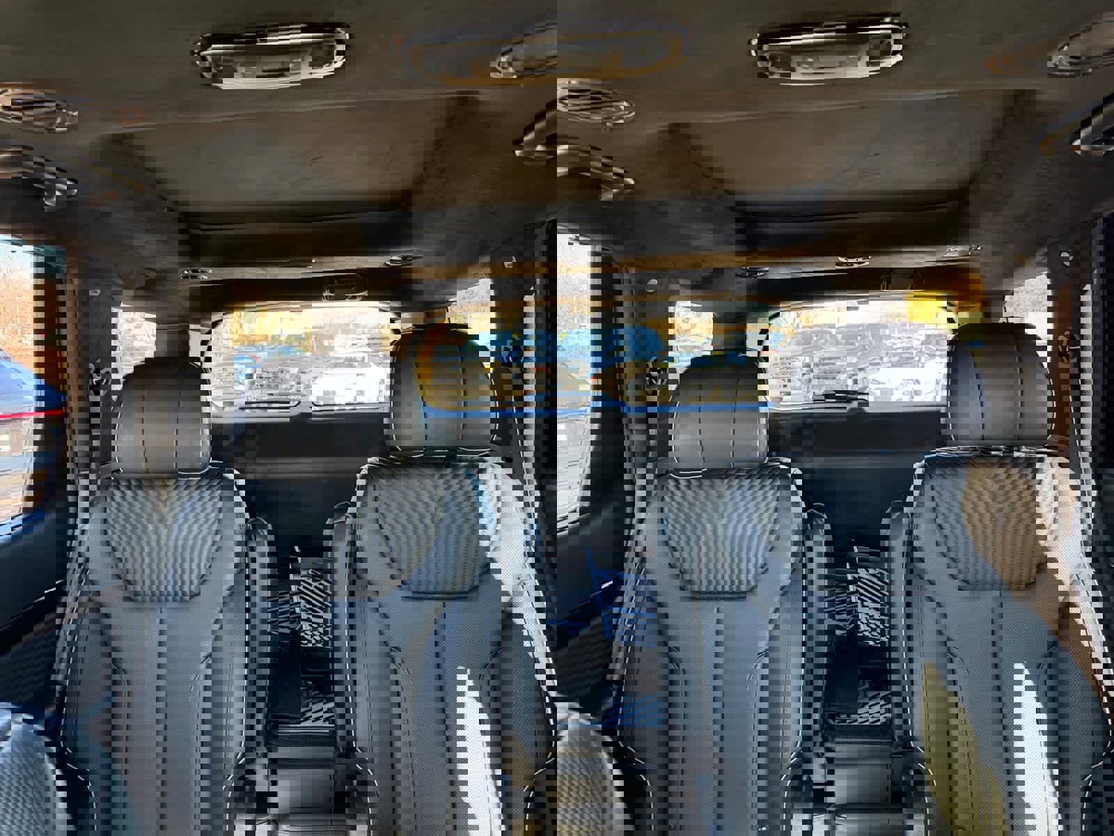 Used 2023 Hyundai Palisade Calligraphy image 27