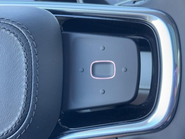 New 2025 Lincoln Nautilus Reserve image 13