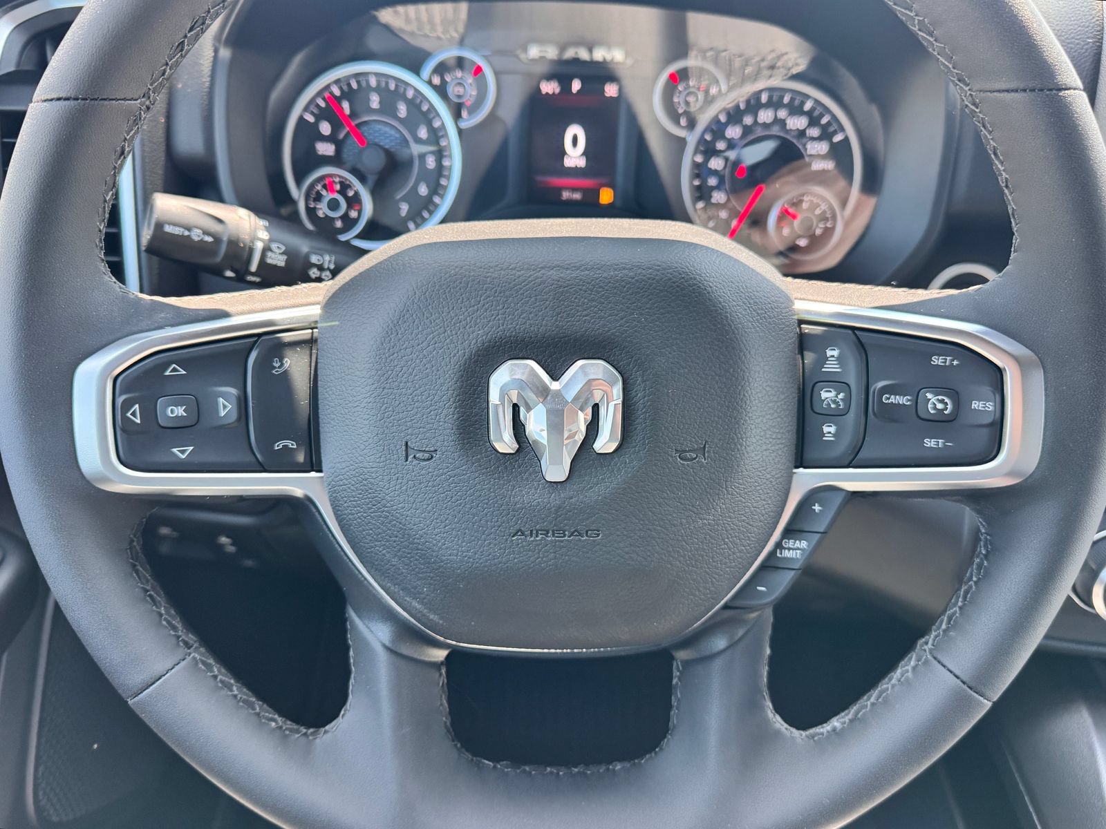 New 2026 RAM 1500 Big Horn AWD/4WD image 16