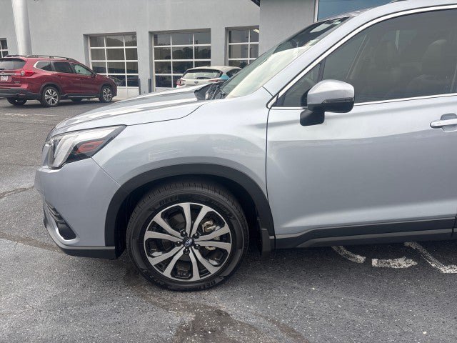 Certified 2024 Subaru Forester Limited w/ Convenience Package AWD/4WD image 7