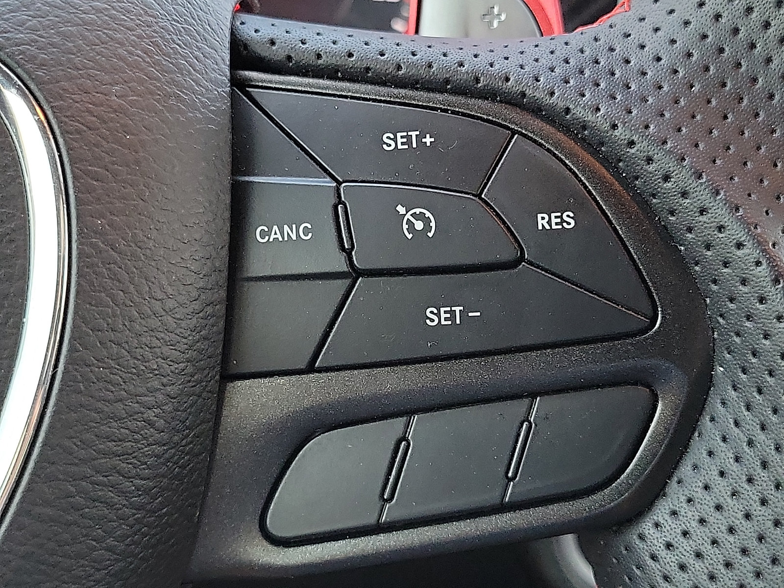 Used 2022 Dodge Charger Scat Pack w/ Driver Convenience Group RWD image 16