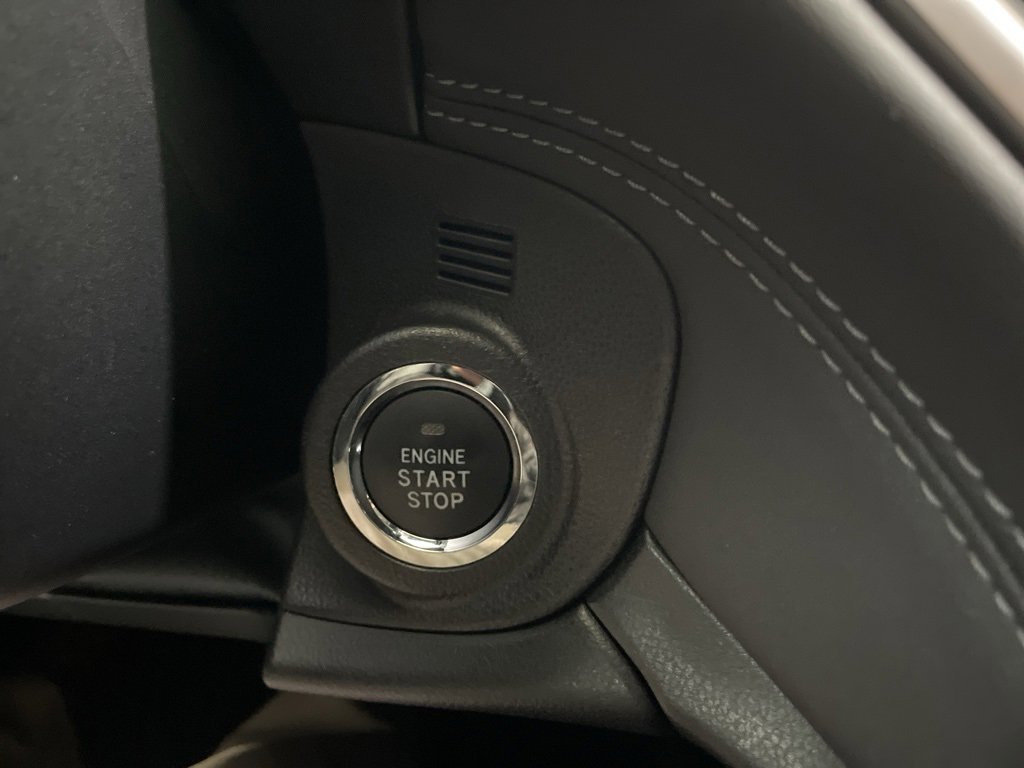 Used 2023 Subaru Outback Premium image 19