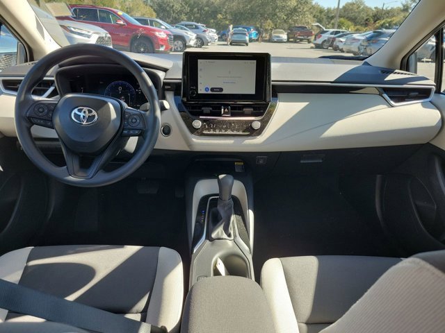 Used 2026 Toyota Corolla LE image 2