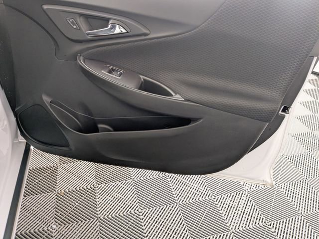 Used 2023 Chevrolet Malibu LS image 31
