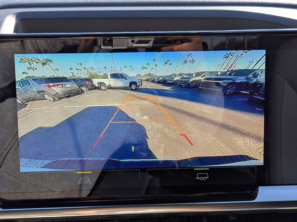 Used 2025 Chevrolet Silverado 2500 LT w/ Convenience Package image 22