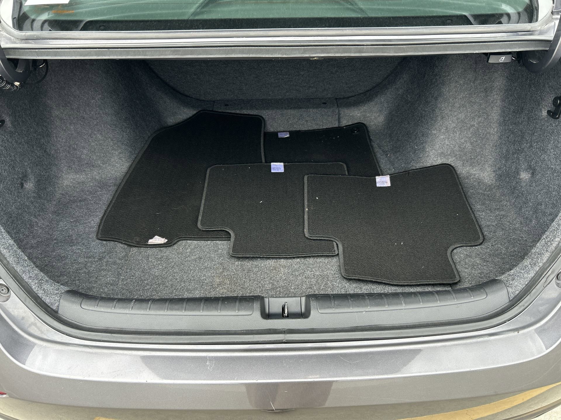 Used 2019 Honda Accord LX image 20