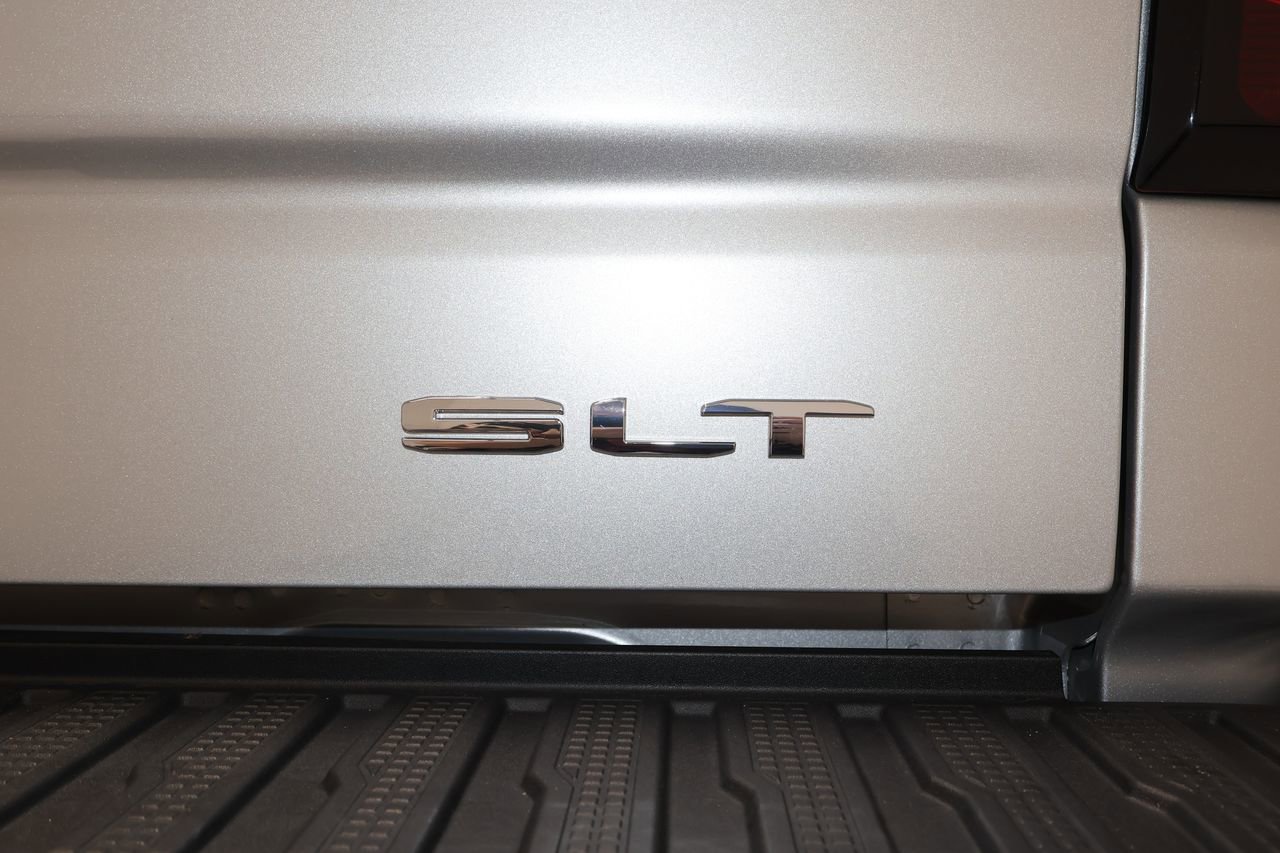 Certified 2022 GMC Sierra 1500 SLT w/ SLT Premium Package image 35