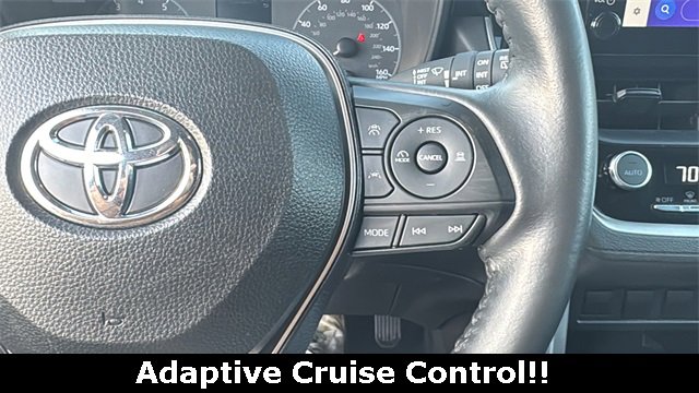 Used 2024 Toyota Corolla Cross LE image 6