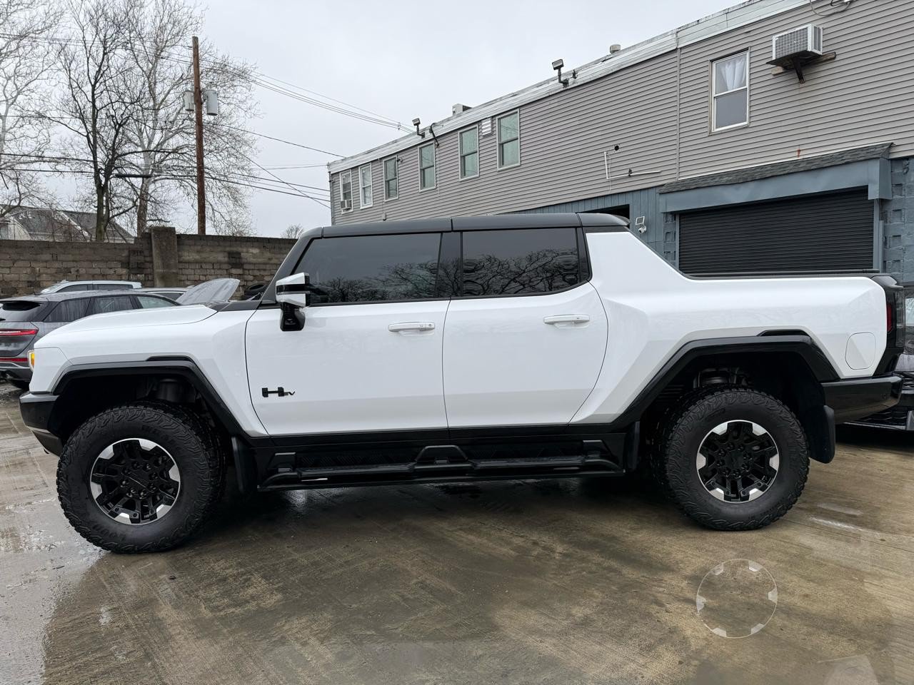 Used 2023 GMC Hummer EV Edition 1 AWD/4WD image 3