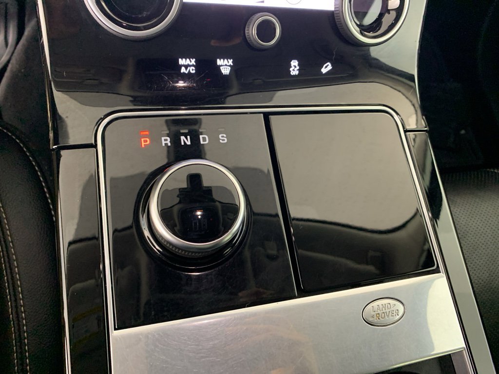 Used 2018 Land Rover Range Rover Velar S image 24