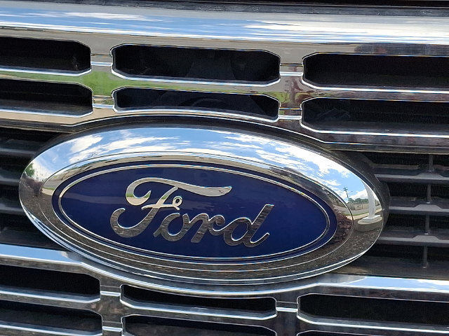 New 2023 Ford F350 XL w/ XL Chrome Package RWD image 3