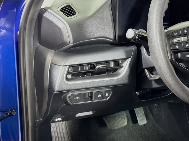 Used 2025 Kia K4 LXS image 8