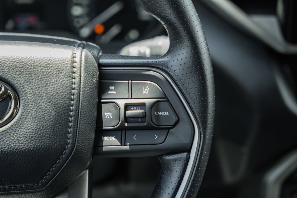 New 2026 Toyota Tundra SR5 AWD/4WD image 30
