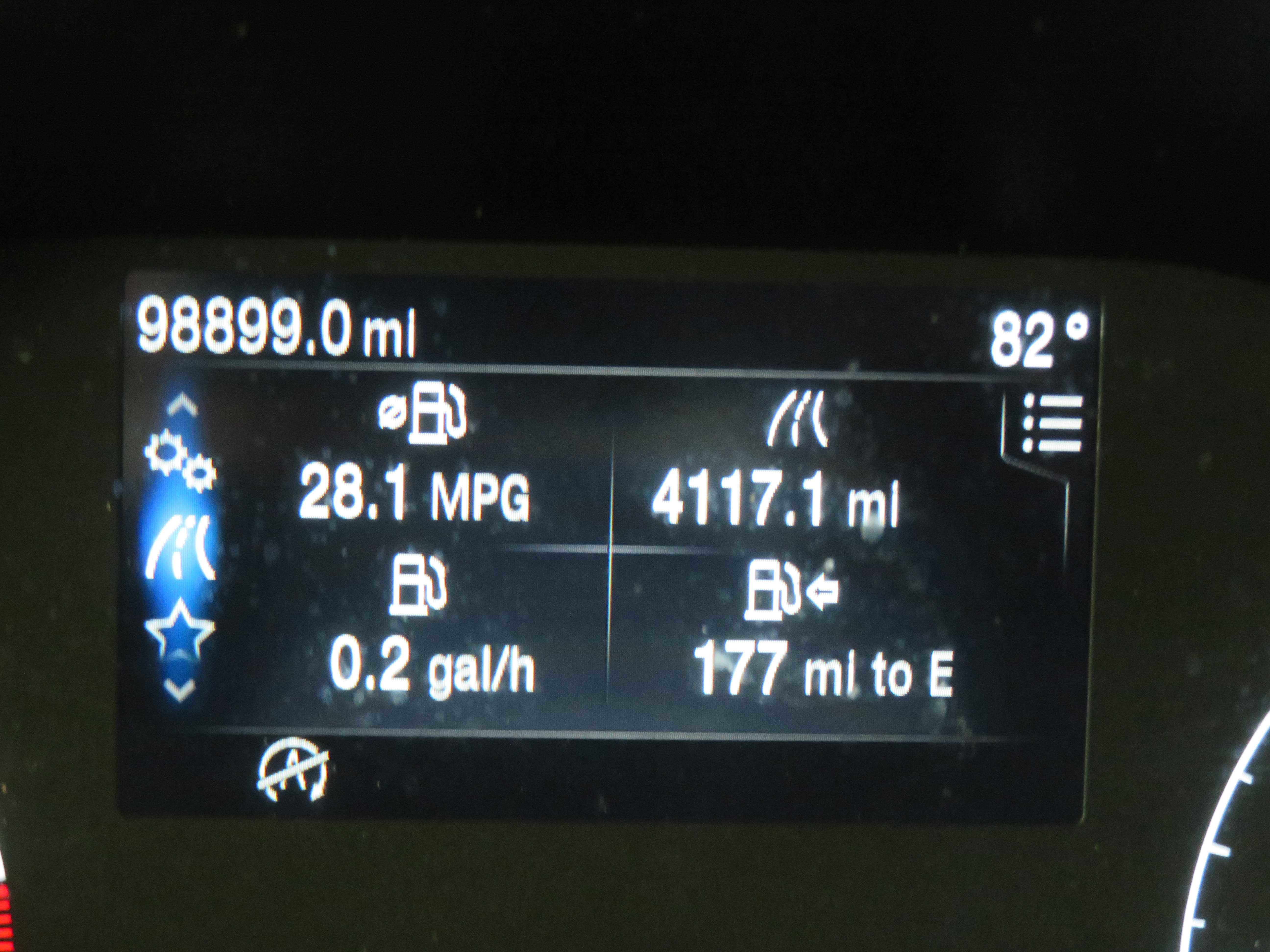 Used 2022 Ford Transit Connect XLT image 39