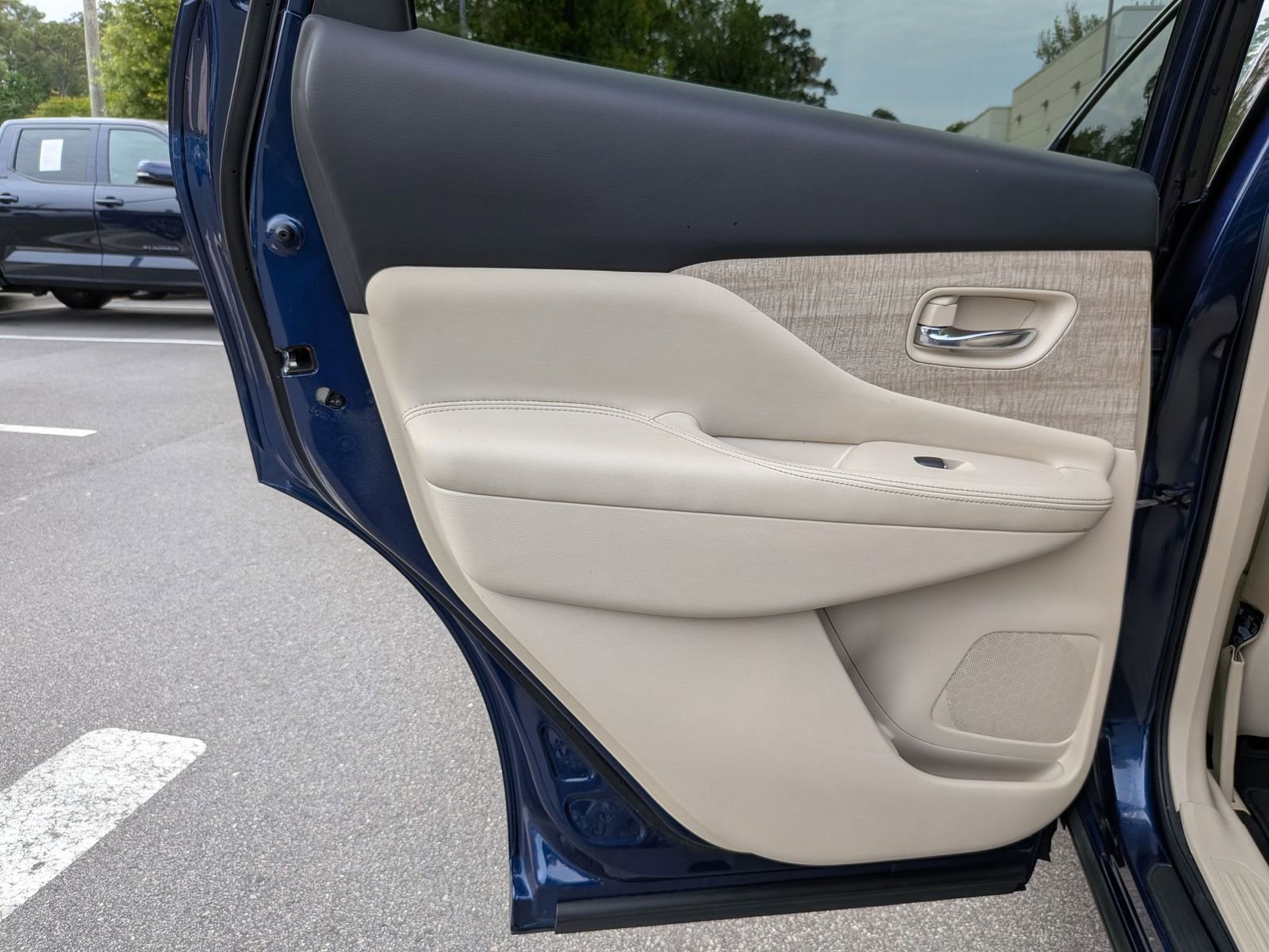 Used 2019 Nissan Murano SL w/ SL Technology Package FWD image 28
