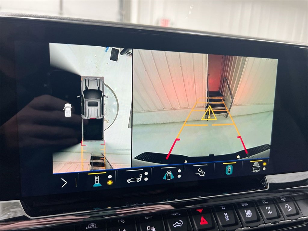 New 2026 Chevrolet Silverado 2500 ZR2 image 15