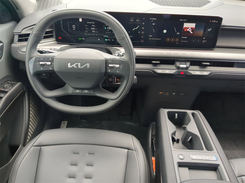 New 2026 Kia EV9 Wind image 16