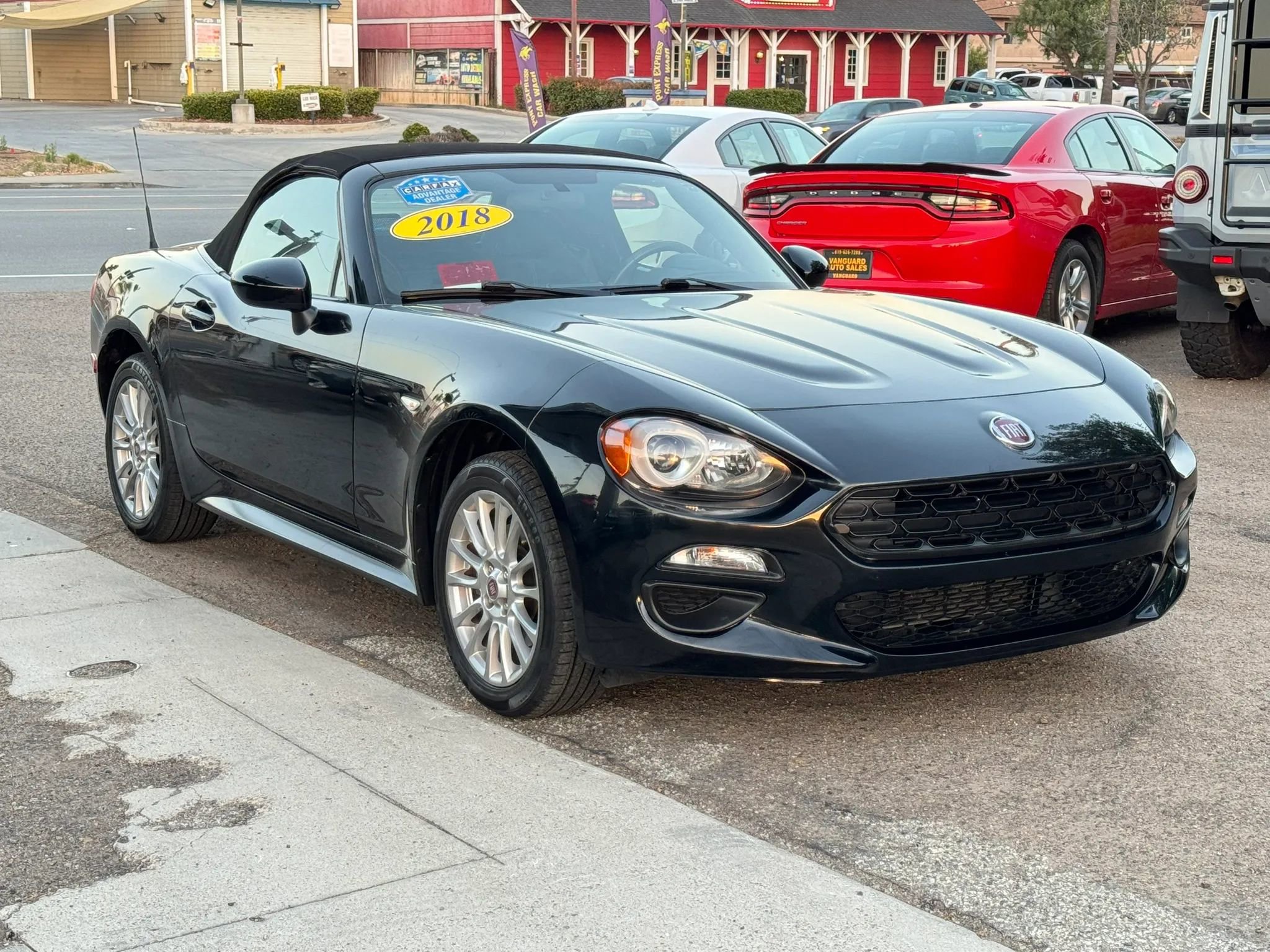 Used 2018 FIAT 124 Spider Classica