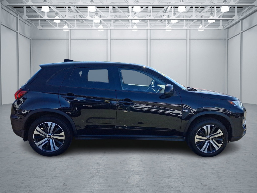 Used 2022 Mitsubishi Outlander Sport ES image 6