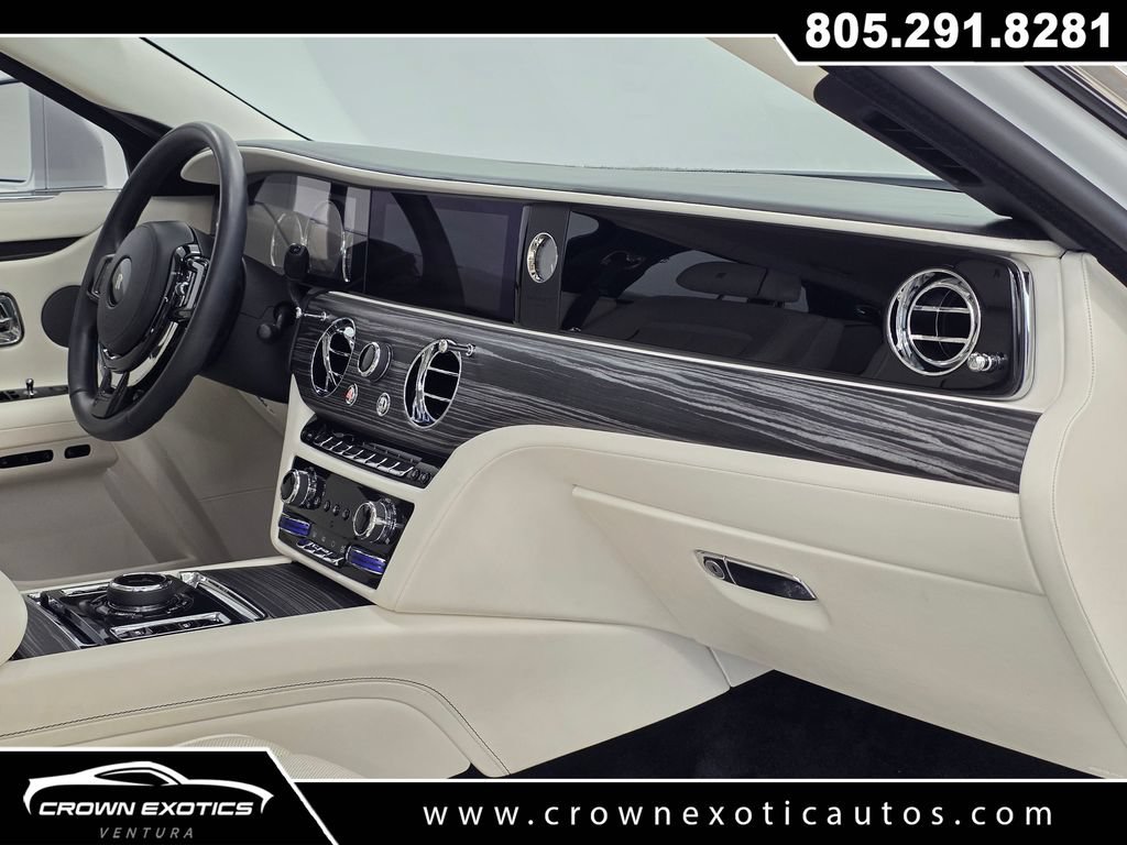 Used 2021 Rolls-Royce Ghost AWD/4WD image 18