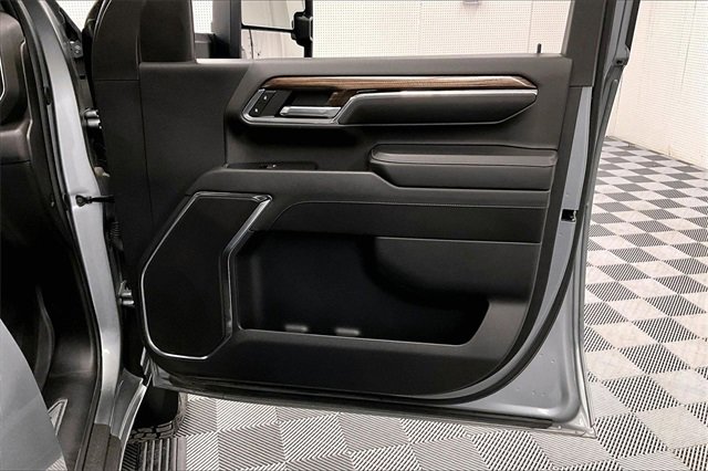 Used 2024 Chevrolet Silverado 2500 LT w/ All Star Edition image 19