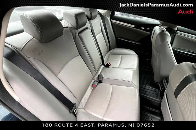Used 2017 Honda Civic Touring image 19