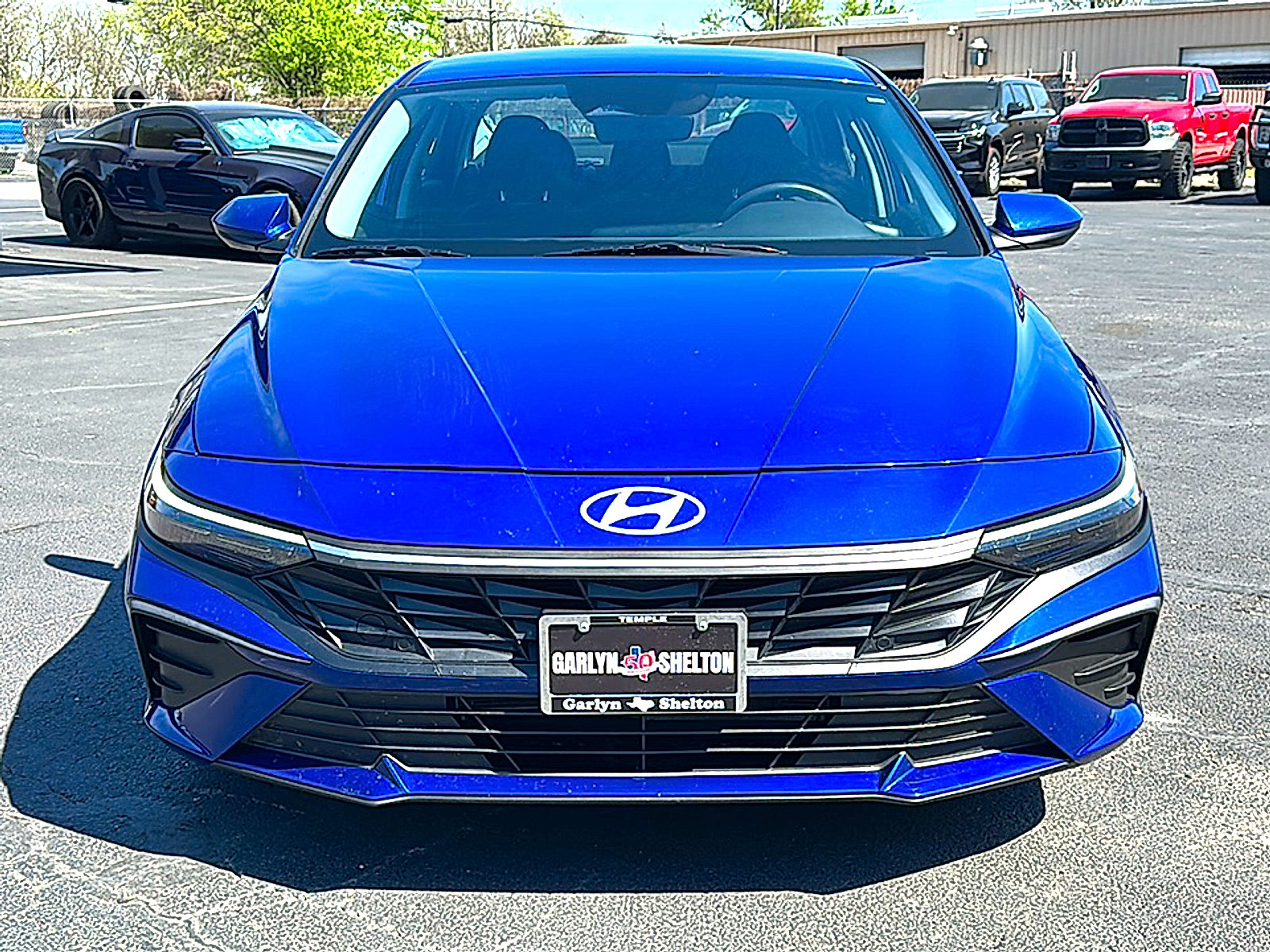 Used 2024 Hyundai Elantra SEL FWD image 11