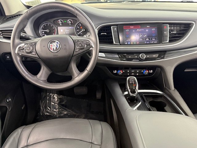 Used 2020 Buick Enclave Essence w/ Sound and Sites Package image 18