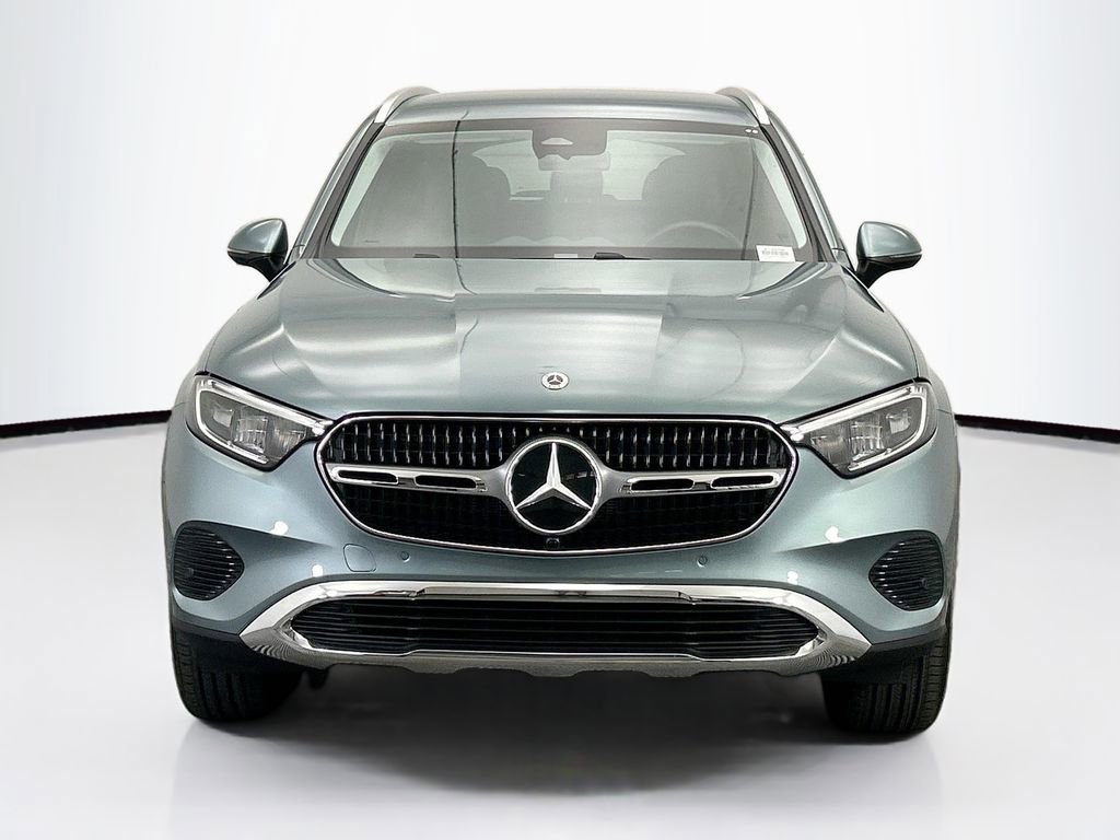 Certified 2026 Mercedes-Benz GLC 300 image 2