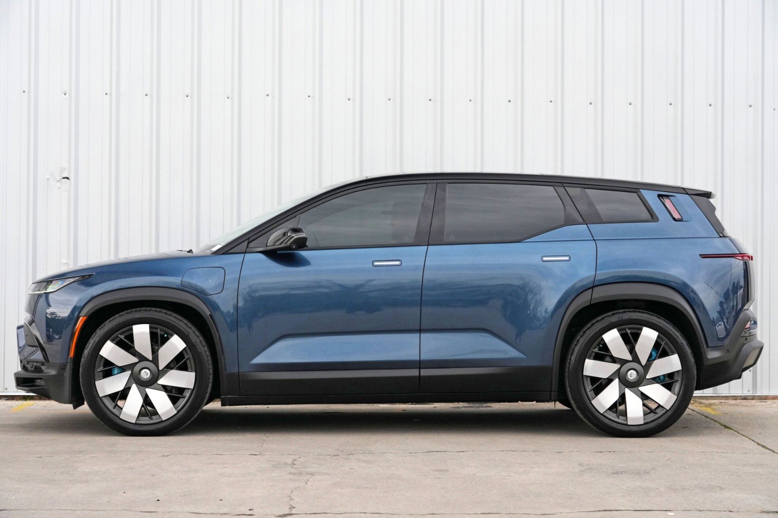 Used 2023 Fisker Ocean One image 7