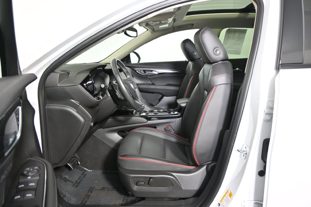 Used 2023 Buick Envision Essence w/ Sport Touring Package AWD/4WD image 21