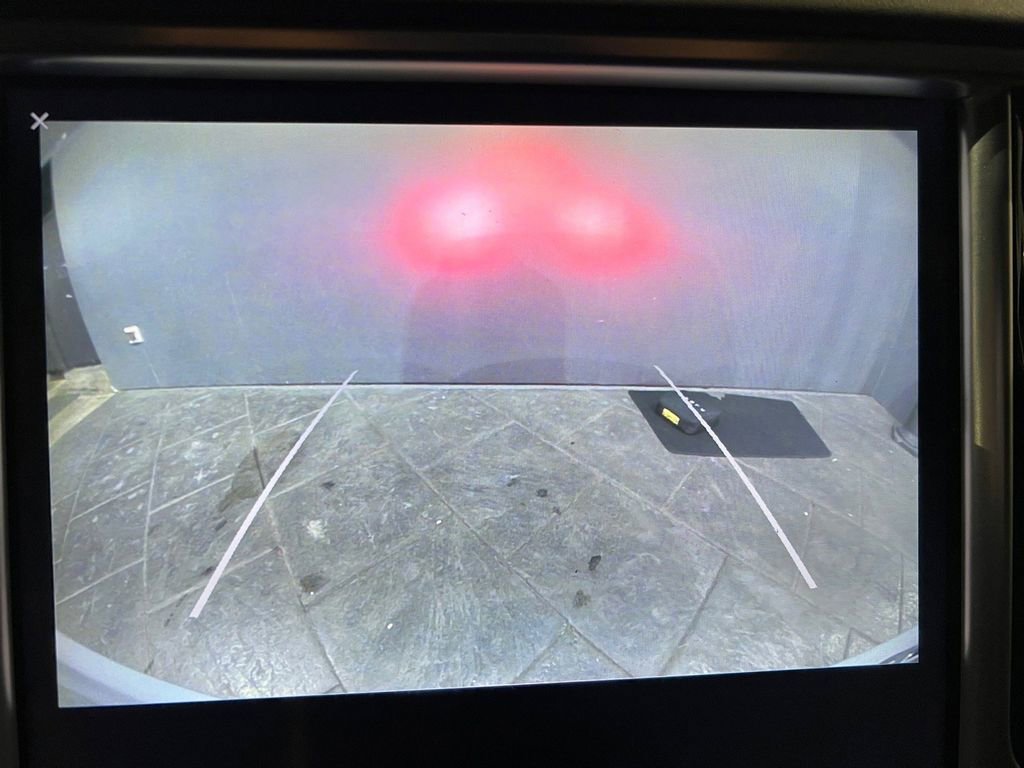 Used 2018 Tesla Model X 75D AWD/4WD image 28