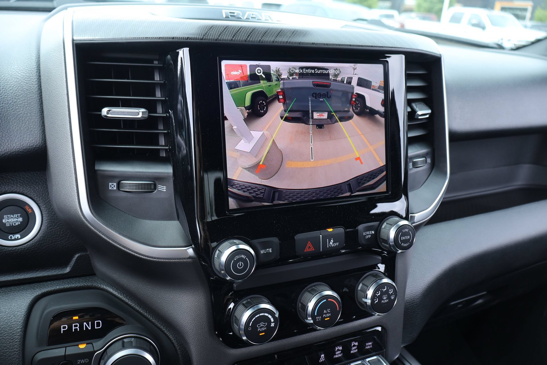New 2026 RAM 1500 Express AWD/4WD image 6