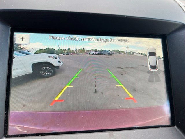 Used 2018 Ford Edge Titanium w/ Equipment Group 301A AWD/4WD image 18
