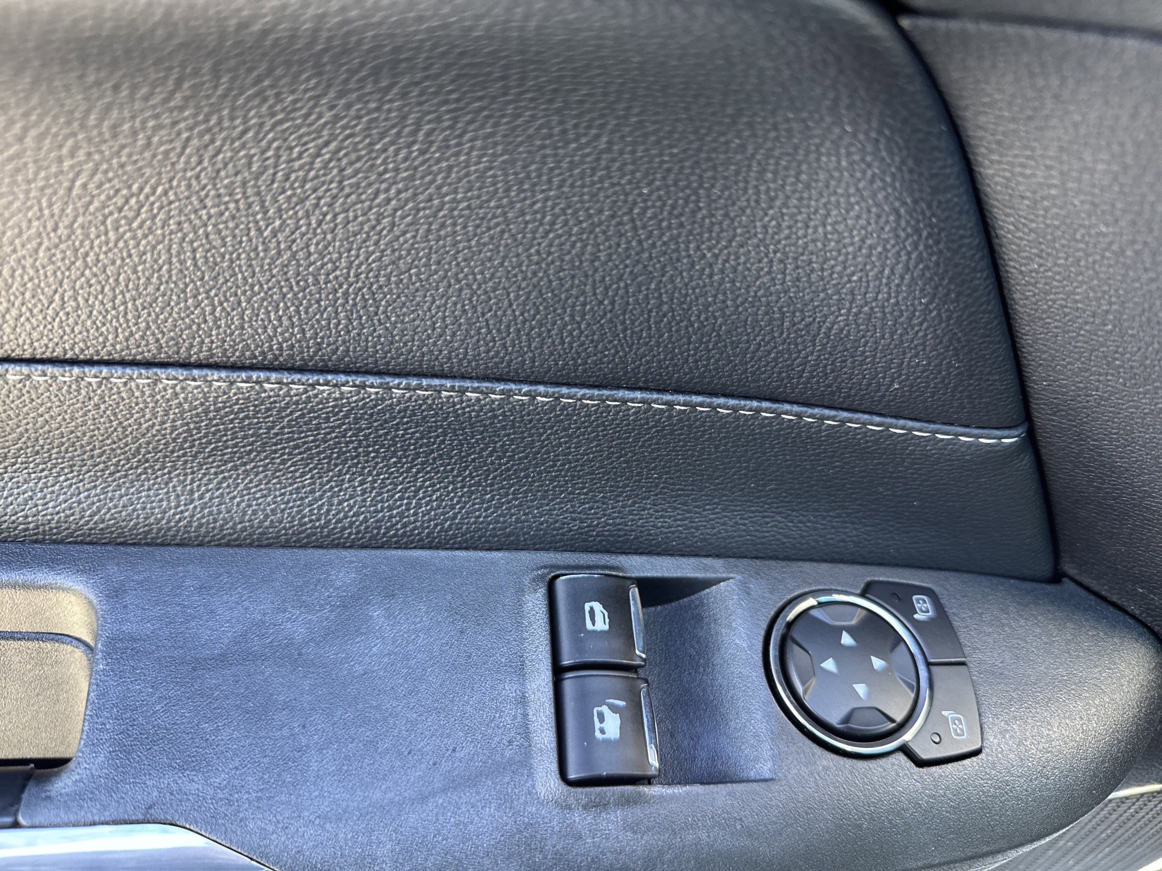 Used 2018 Ford Mustang GT Premium image 15