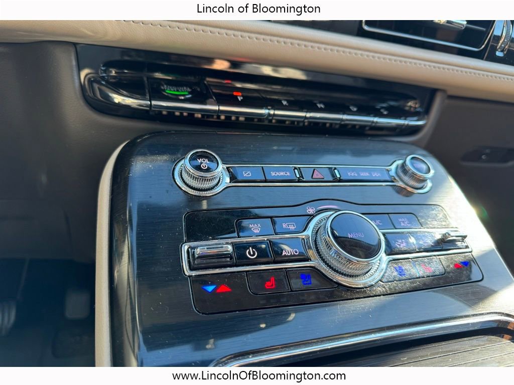 Certified 2022 Lincoln Nautilus Reserve w/ Equipment Group 201A image 46