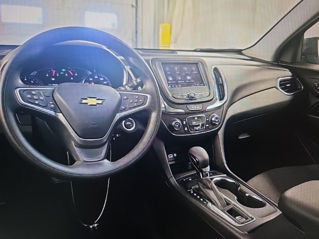Used 2023 Chevrolet Equinox LT image 11