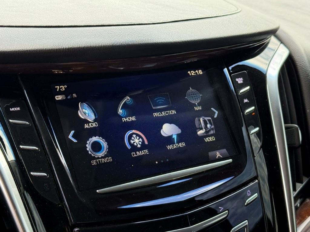 Used 2018 Cadillac Escalade ESV Premium Luxury AWD/4WD image 30