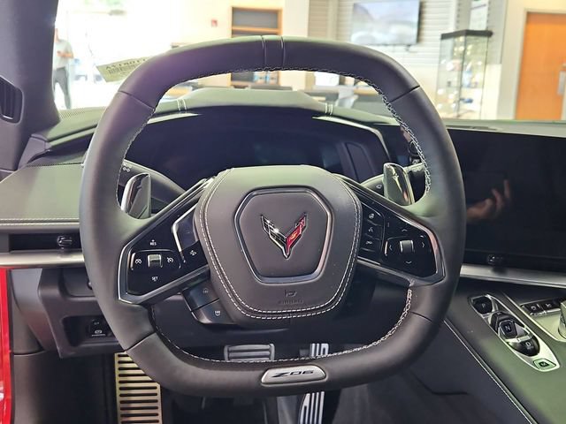 Used 2025 Chevrolet Corvette Z06 w/ Chrome Exterior Badge Package RWD image 12