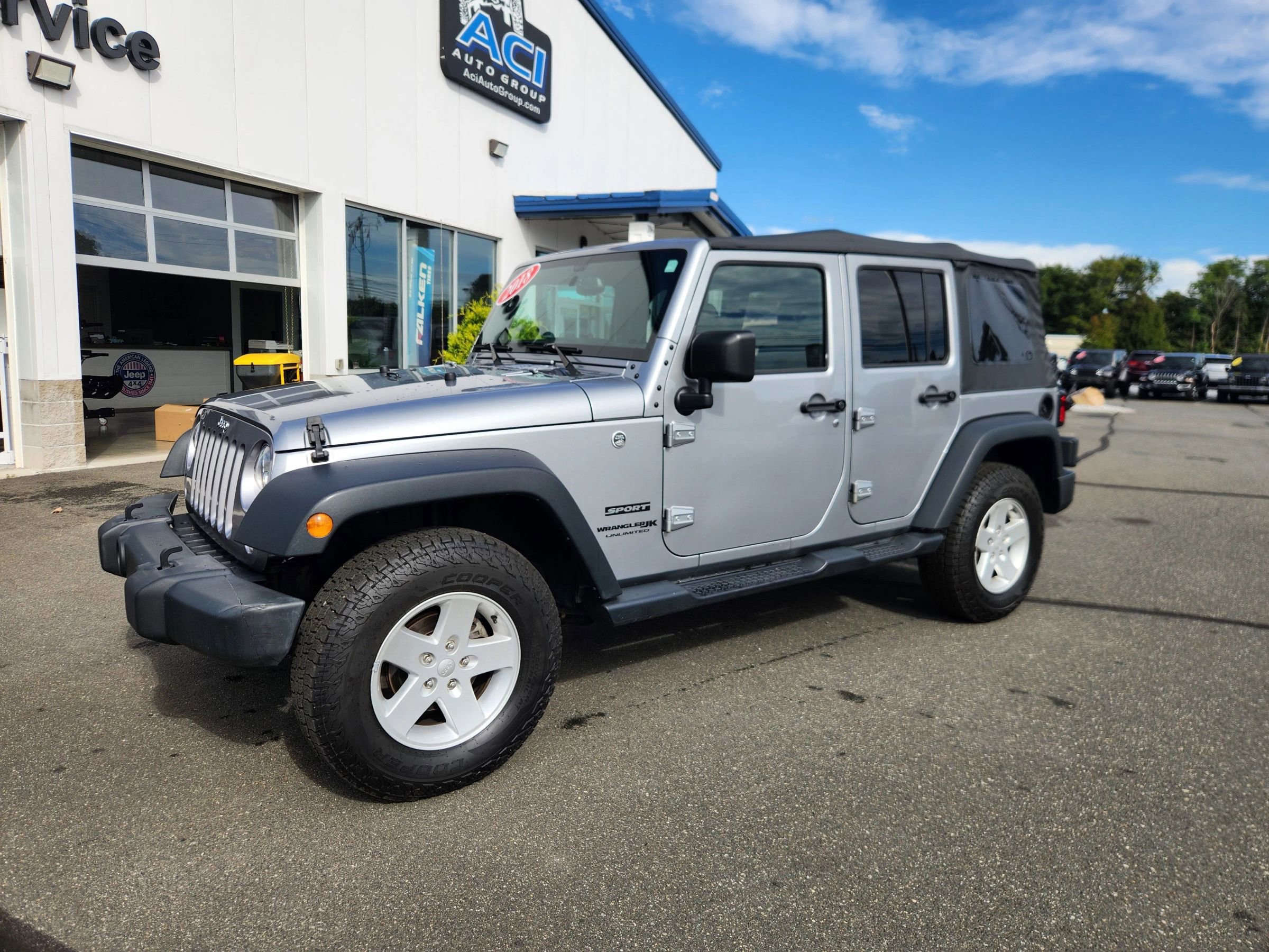 Used 2018 Jeep Wrangler Unlimited Sport S image 6