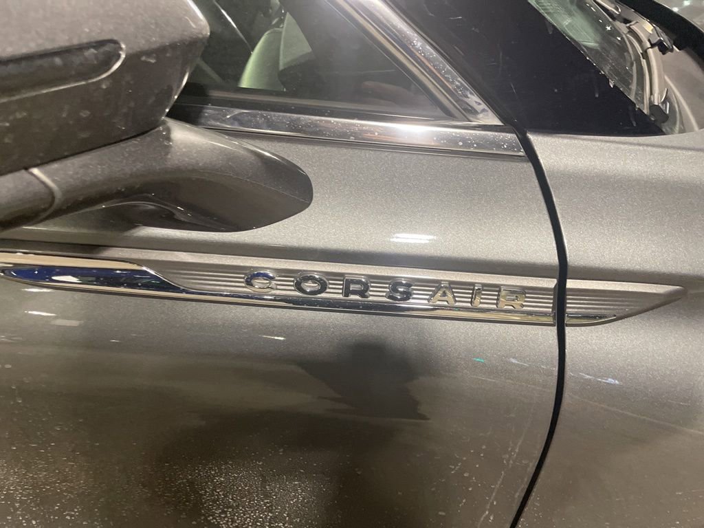 Used 2022 Lincoln Corsair Reserve w/ Luxury Package image 10