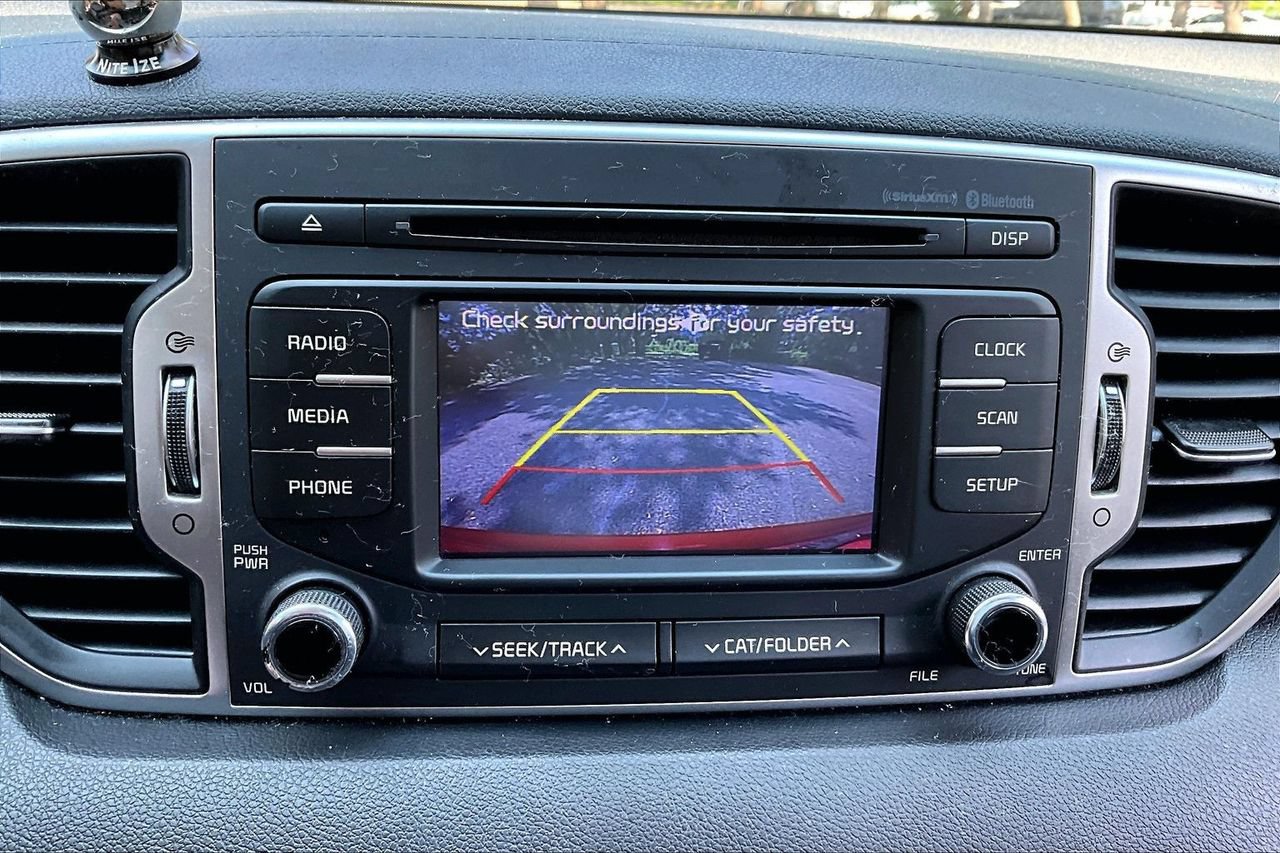 Used 2019 Kia Sportage LX FWD image 13