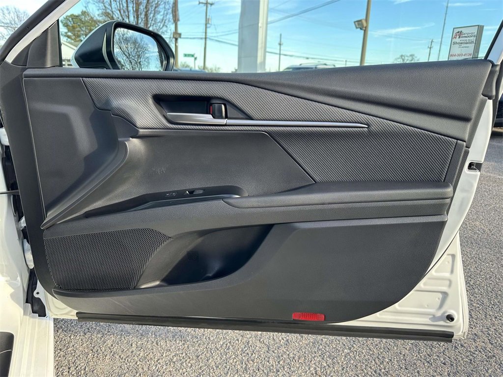 Certified 2025 Toyota Camry SE image 12