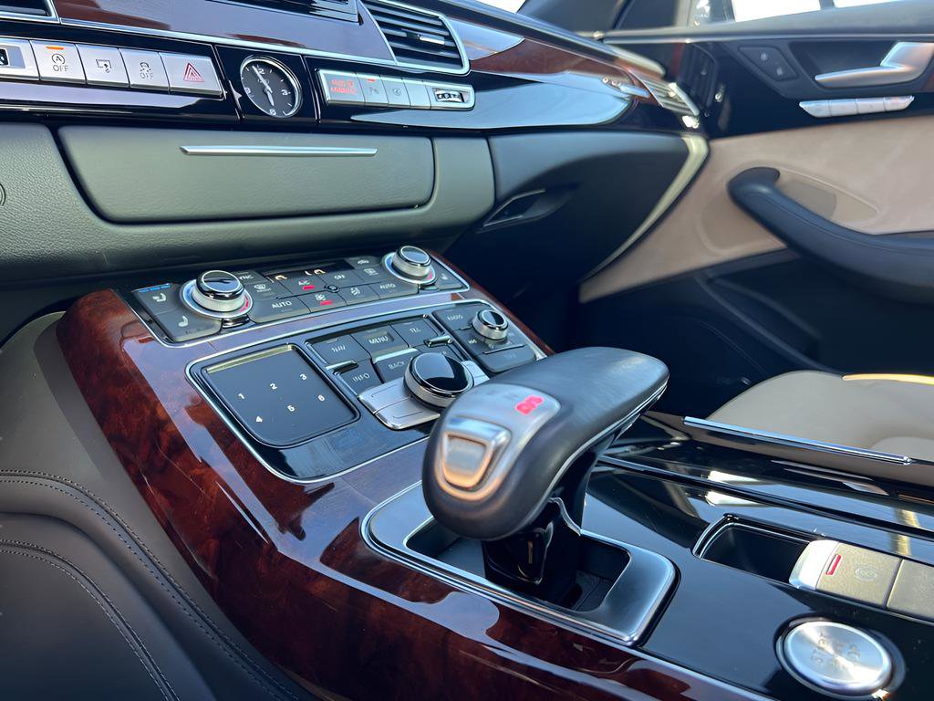 Used 2014 Audi A8 L 3.0T image 60