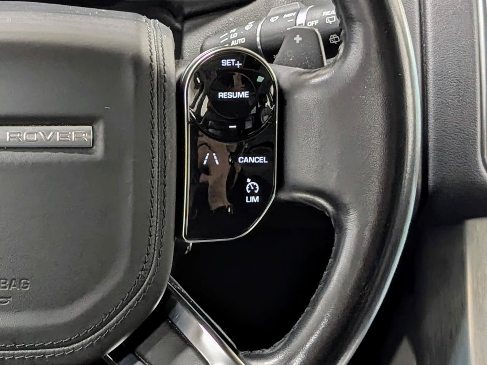 Used 2020 Land Rover Range Rover AWD/4WD image 36