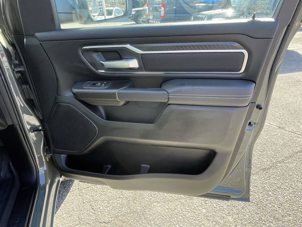 New 2026 RAM 1500 Big Horn AWD/4WD image 15